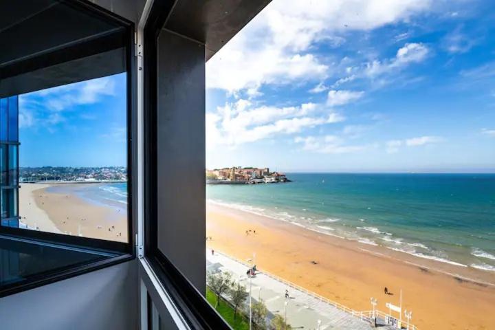 Apartamento Ezcurdia 22 Playa De San Lorenzo Primera Linea Gijon Exterior photo